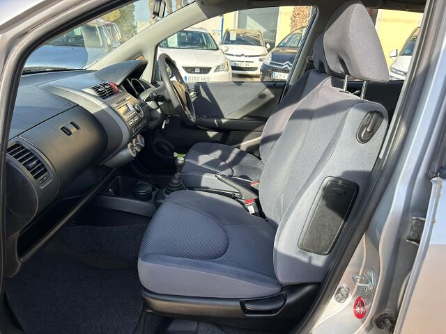 HONDA JAZZ 1.3 DSI SPANISH RHD IN SPAIN ONLY 49000 MILES SUPERB LITTLE CAR 2004